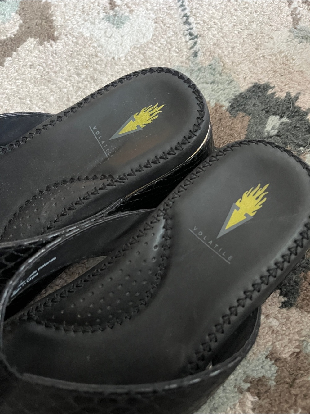 Volatile Black Textured Thong Sandals with Yellow Logo Accent - Picture 5 of 5